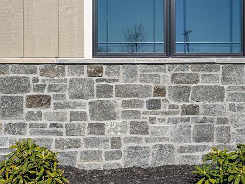 Old World Stone Veneer - Castle Deep River