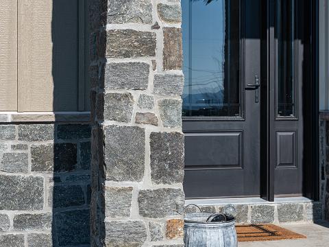 Old World Stone Veneer - Castle Deep River