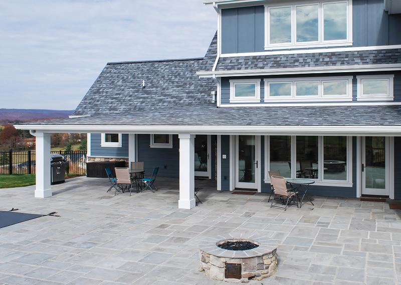 Old World Flagstone - Artisan Flagstone Appalachian Grey