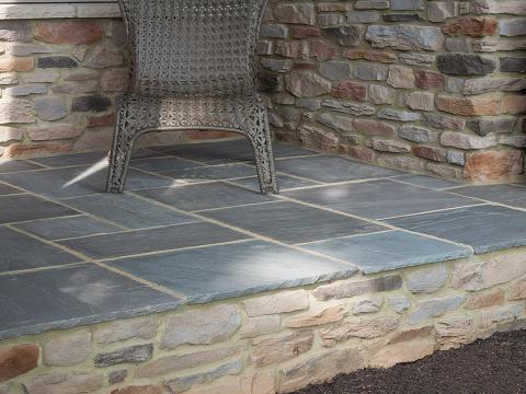 Old World Flagstone - Artisan Flagstone Appalachian Grey