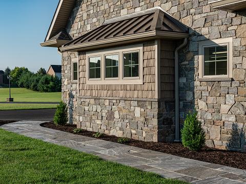 Old World Flagstone - Artisan Flagstone Sable