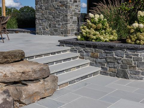 Old World Flagstone - Signature Treads Oceanside