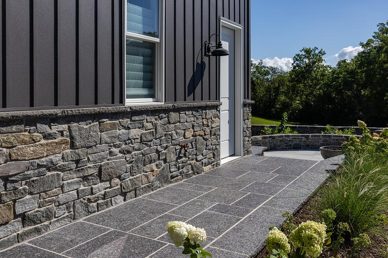 Old World Flagstone - Signature Flagstone Midnight