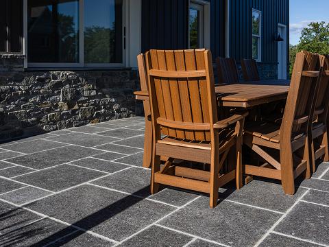 Old World Flagstone - Signature Flagstone Midnight