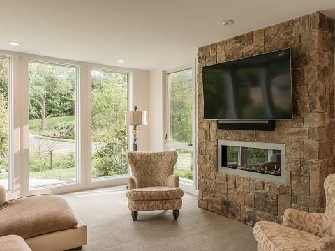 Old World Stone Veneer - Rustic Ashlar Granite Falls