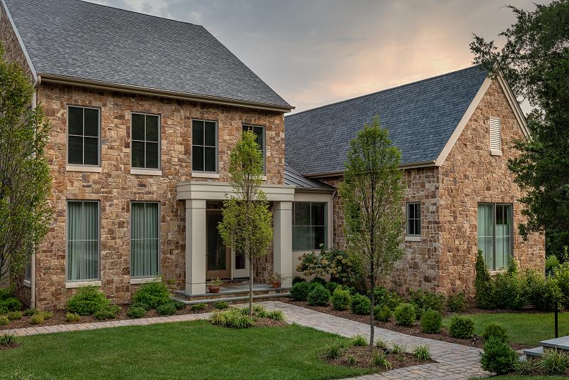Old World Stone Veneer - Rustic Ashlar Granite Falls