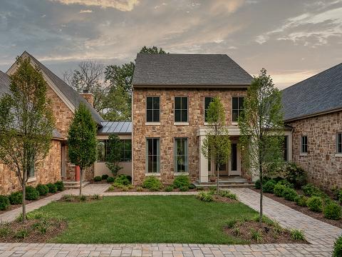 Old World Stone Veneer - Rustic Ashlar Granite Falls
