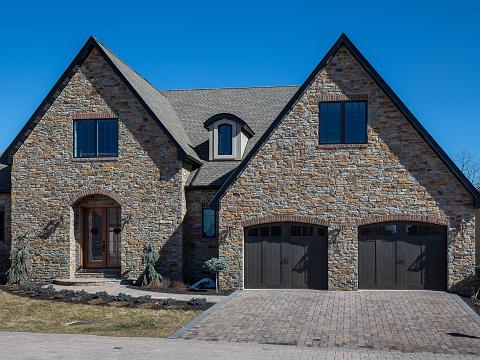 Old World Stone Veneer - Ledgestone Woodbridge