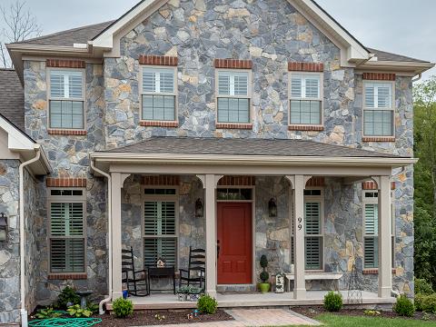 Old World Stone Veneer - QuarryField Silver Bay
