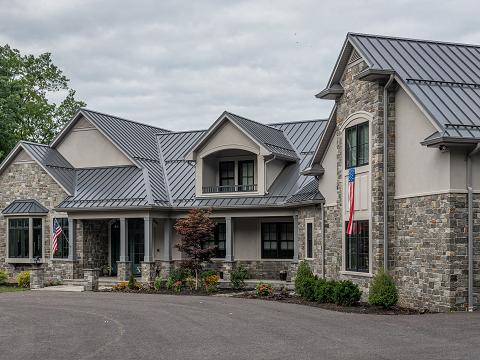 Old World Stone Veneer - Castle Blend