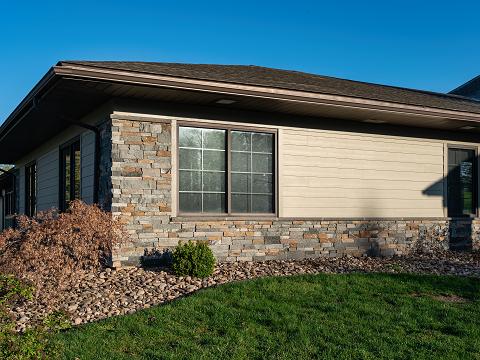 Old World Stone Veneer - PrecisionLedge Iron Mountain