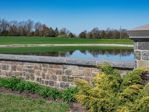 Old World Stone Veneer - Rustic Ashlar Winter Harbor